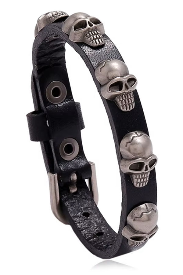 pulsera de calaveras de piel, de cuero negro